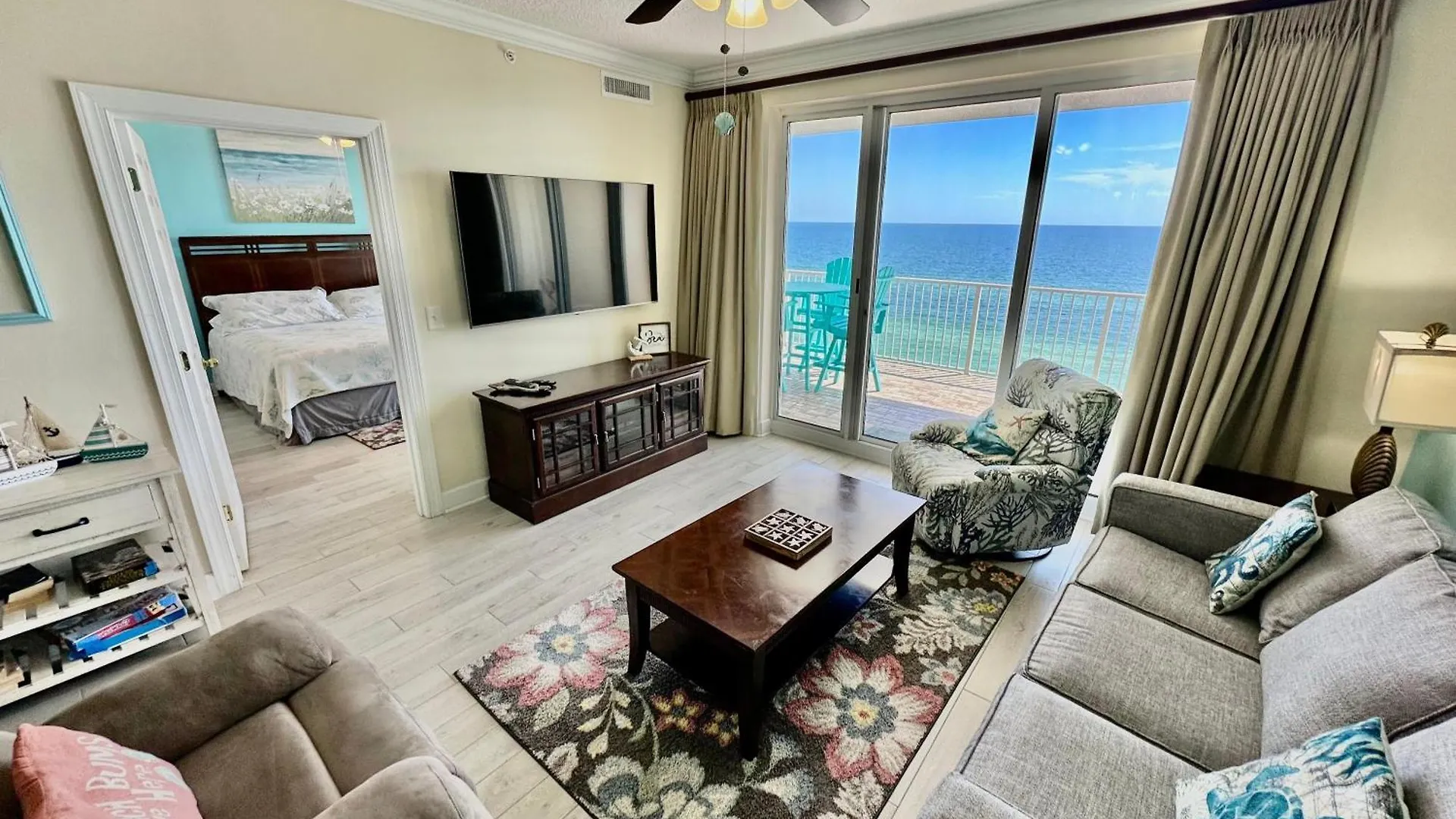 הוילה פנמה סיטי ביץ' Ocean Reef 1007